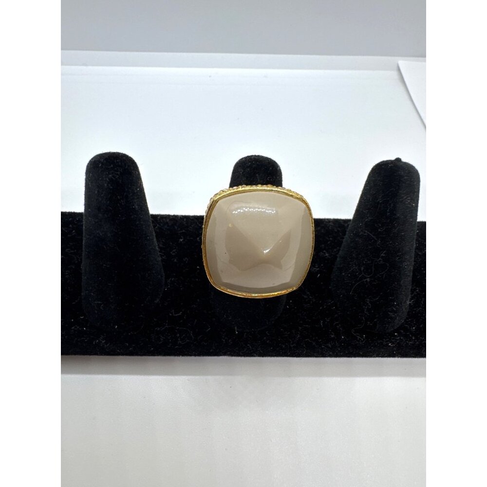 Gold Tone Square Dome Ring Tan Stone Pave' Crystal Sides Size 7 Statement Glam - Picture 10 of 10